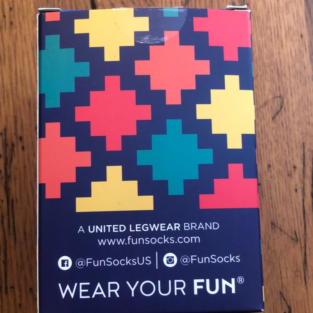 FUN SOCKS 4 PACK - Picture 3 of 11
